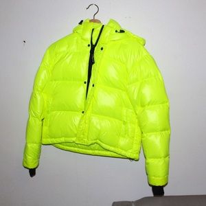 Aritzia TNA Puffer